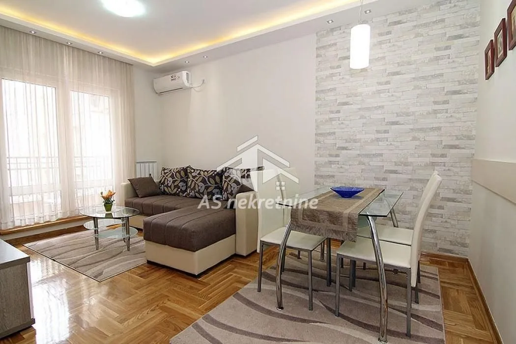Izdavanje, dvosoban stan, 50m², Trošarina, Voždovac Sve Podlokacije