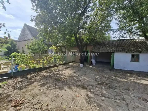 Sale, house, 257m², Mali Idjoš, Srbija - image 14