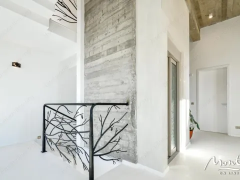 Prodaja, kuća, 791m², Donja Lastva, Tivat - image 18