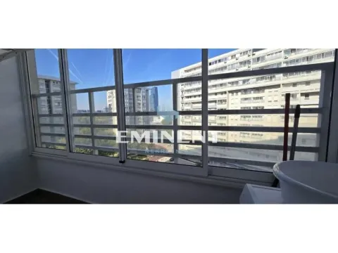 Izdavanje, trosoban stan, 102m², Novi Beograd Blok 67, Novi Beograd Sve Podlokacije - image 18