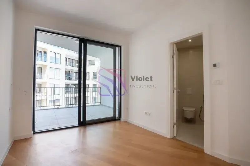 Prodaja, dvosoban stan, 109m², Bečići, Budva