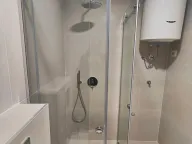 Izdavanje, dvosoban stan, 53m², City Kvart, Podgorica - image 9