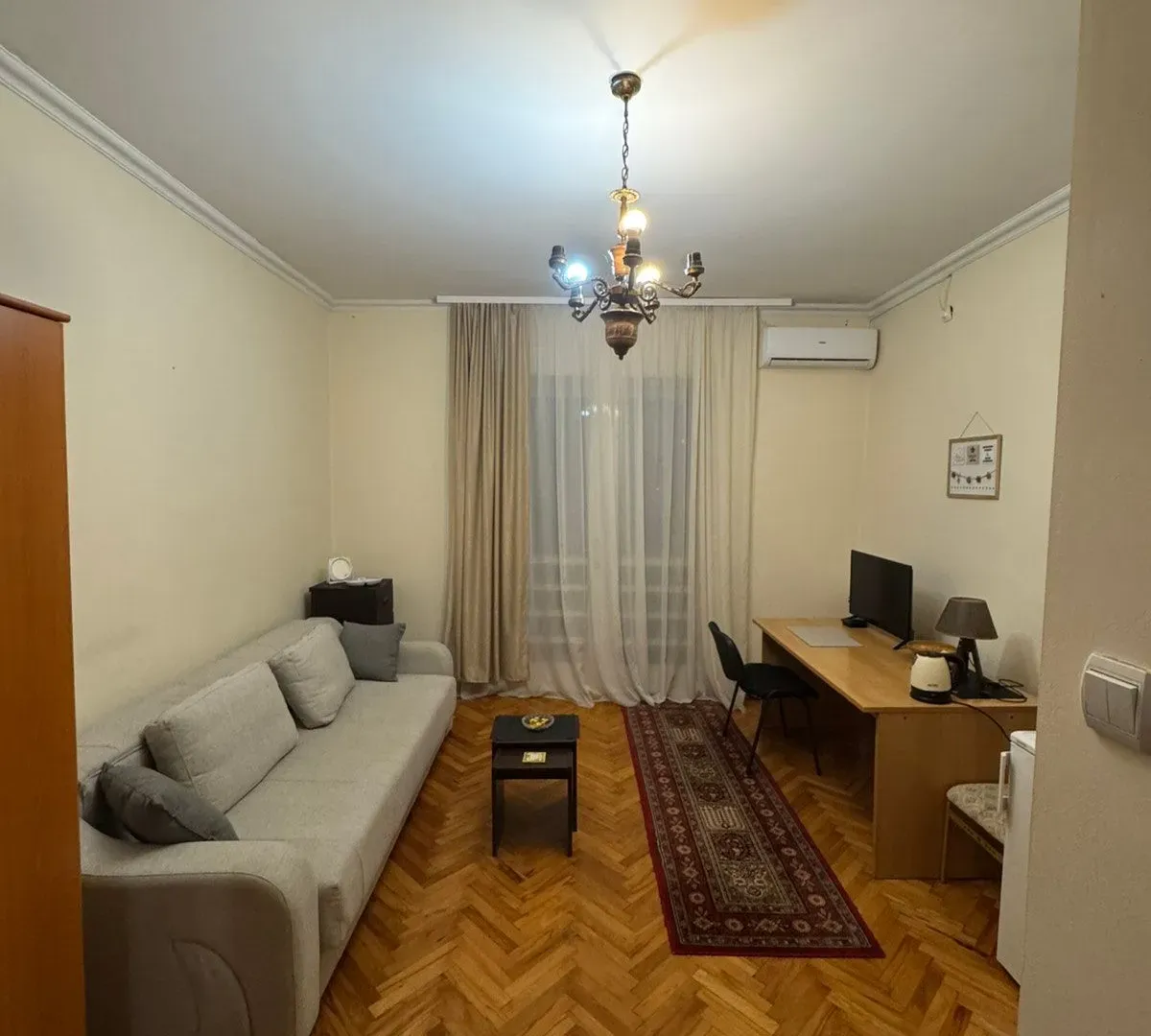 Izdavanje, garsonjera, 32m², Centar, Podgorica