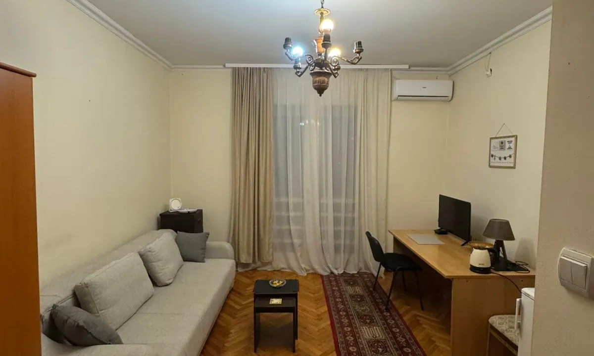Rent, studio apartment, 32m², Centar, Podgorica