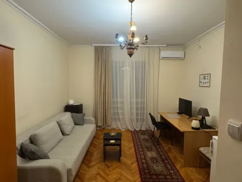 Stan in Centar
