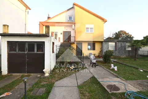 Prodaja, kuća, 276m², Masline, Podgorica - image 2
