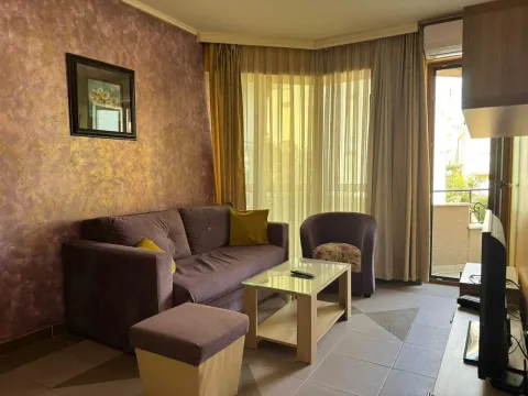 Furnished living room with a sofa set and access to the terrace. - image 5