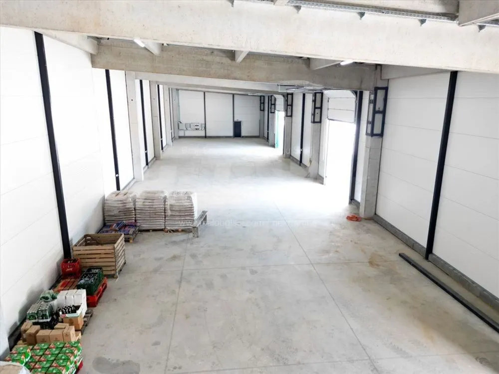Rent, office space, 920m², Centar, Čačak