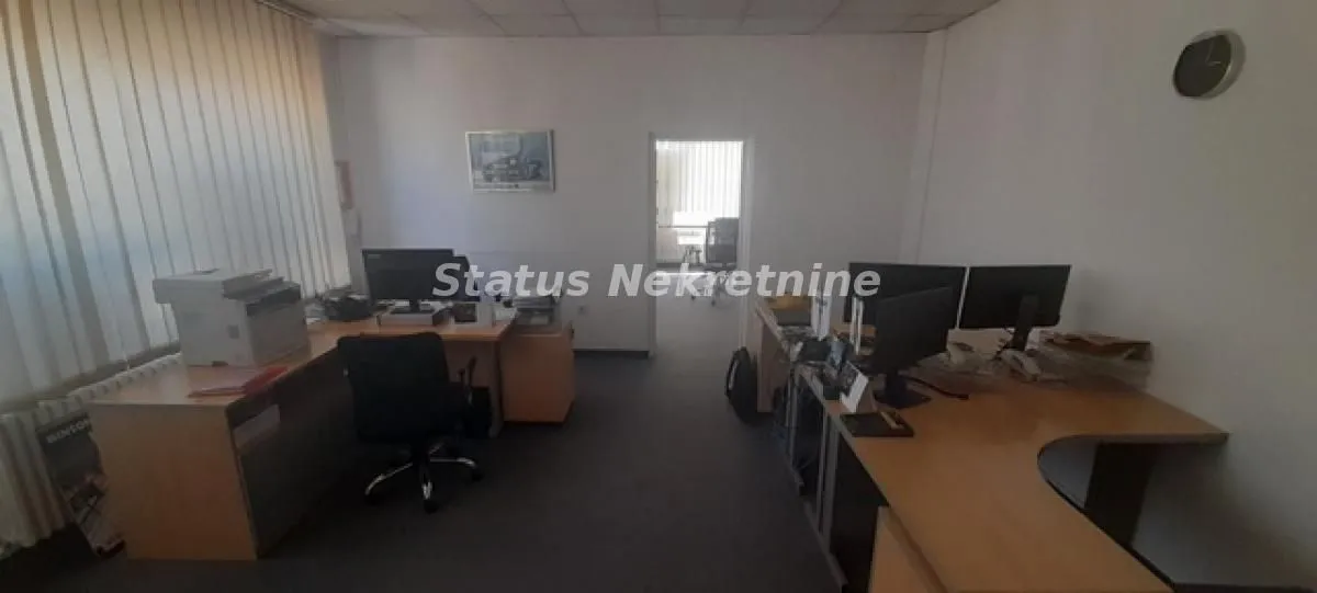 Rent, office space, 450m², Veternik, Novi Sad Sve Podlokacije