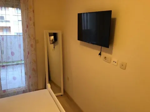 Rent, one bedroom apartment, 50m², City Kvart, Podgorica - image 12