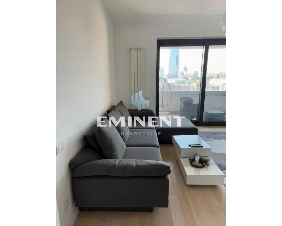 Izdavanje, dvosoban stan, 60m², Novi Beograd Blok 67, Novi Beograd Sve Podlokacije