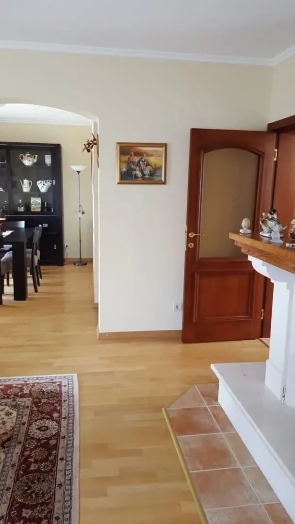 Prodaja, kuća, 198m², Šušanj, Bar