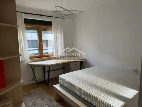 Izdavanje, trosoban stan, 64m², Zemun Sve Podlokacije, Beograd - image 9