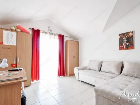 Prodaja, trosoban stan, 116m², Tivat, Crna Gora - image 21