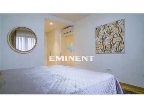 Rent, four bedroom apartment, 114m², Savski Venac, Beograd - image 11