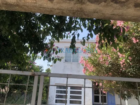 Prodaja, kuća, 200m², Dobra Voda, Bar - image 2