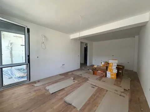 Prodaja, jednosoban stan, 47m², Šušanj, Bar - image 7