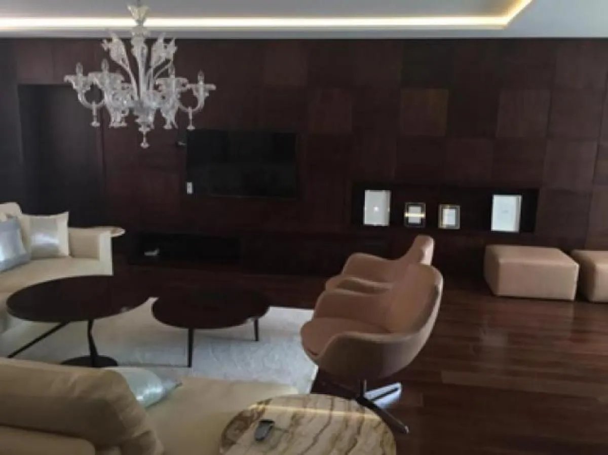 Rent, three bedroom apartment, 240m², Kalenić Pijaca, Vračar Sve Podlokacije