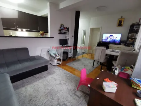 Prodaja, stan, 48m2, Zemun, Beograd Prodaja, stan, 48m2, Zemun, Beograd