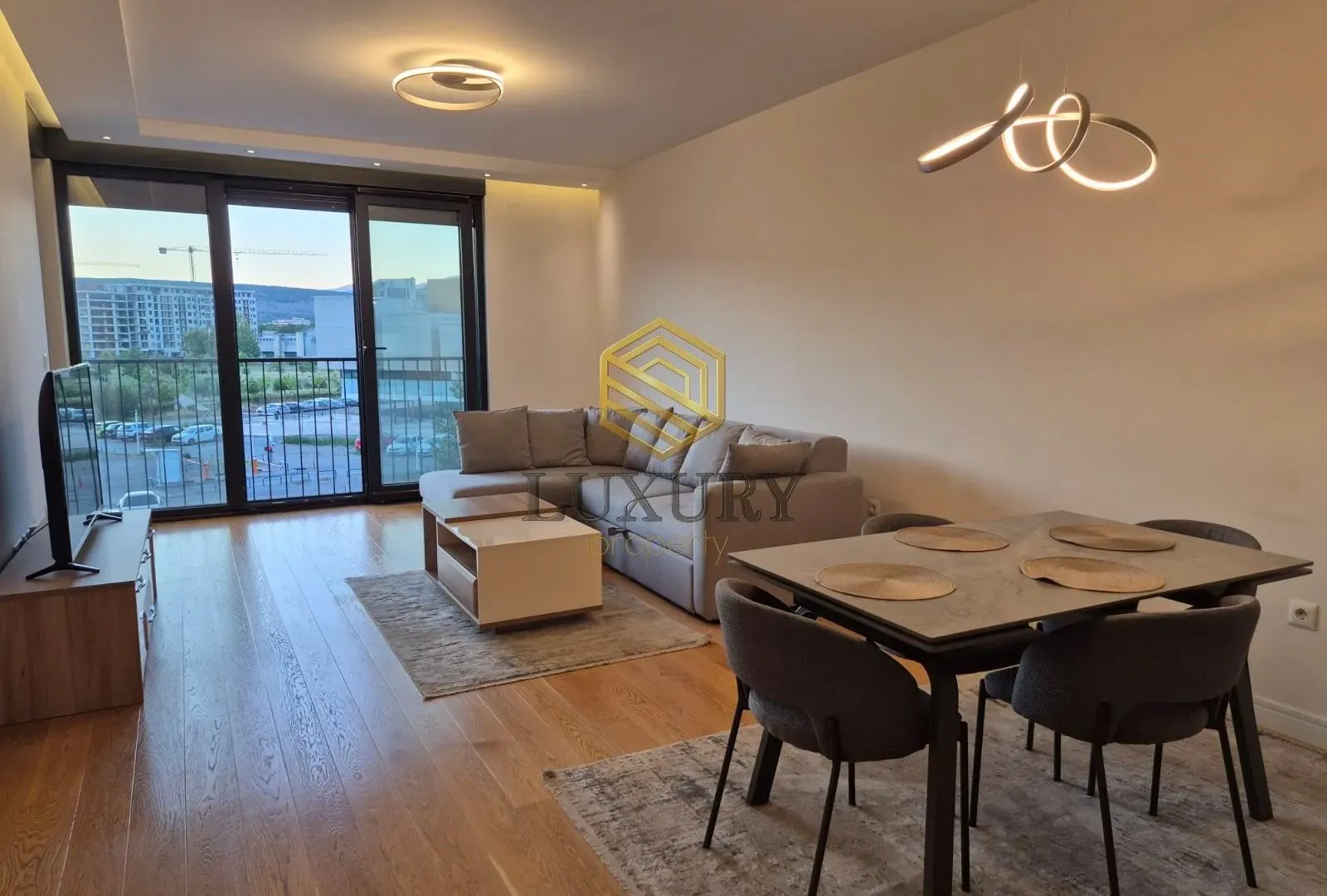 Prodaja, jednosoban stan, 63m², Preko Morače, Podgorica