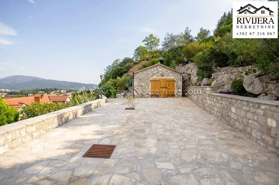 Prodaja, kuća, 226m², Podi, Herceg Novi