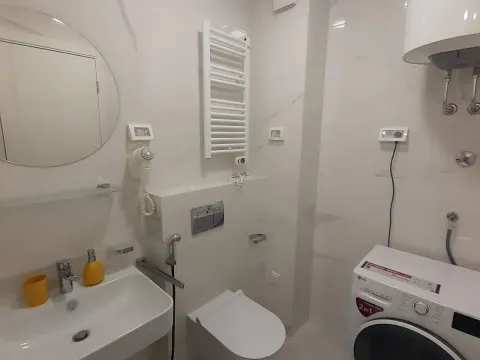 Rent, one bedroom apartment, 40m², Central Point, Podgorica - image 7