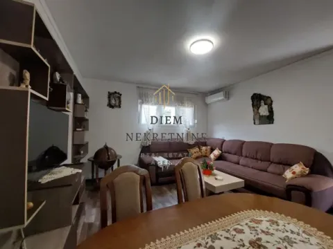 Rent, two bedroom apartment, 70m², Škaljari, Kotor - image 13