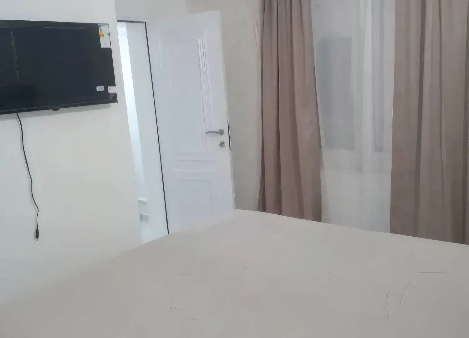 Izdavanje, dvosoban stan, 60m², Centar, Budva