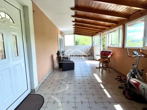Prodaja, kuća, 341m², Grocka, Beograd - image 9