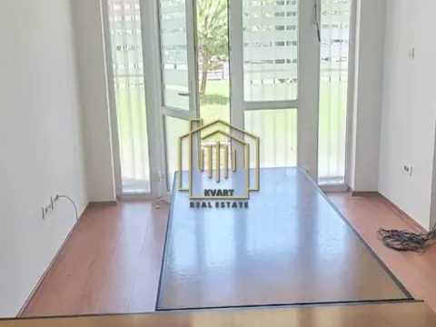 Rent, office space, 28m², Stari Aerodrom, Podgorica - image 4