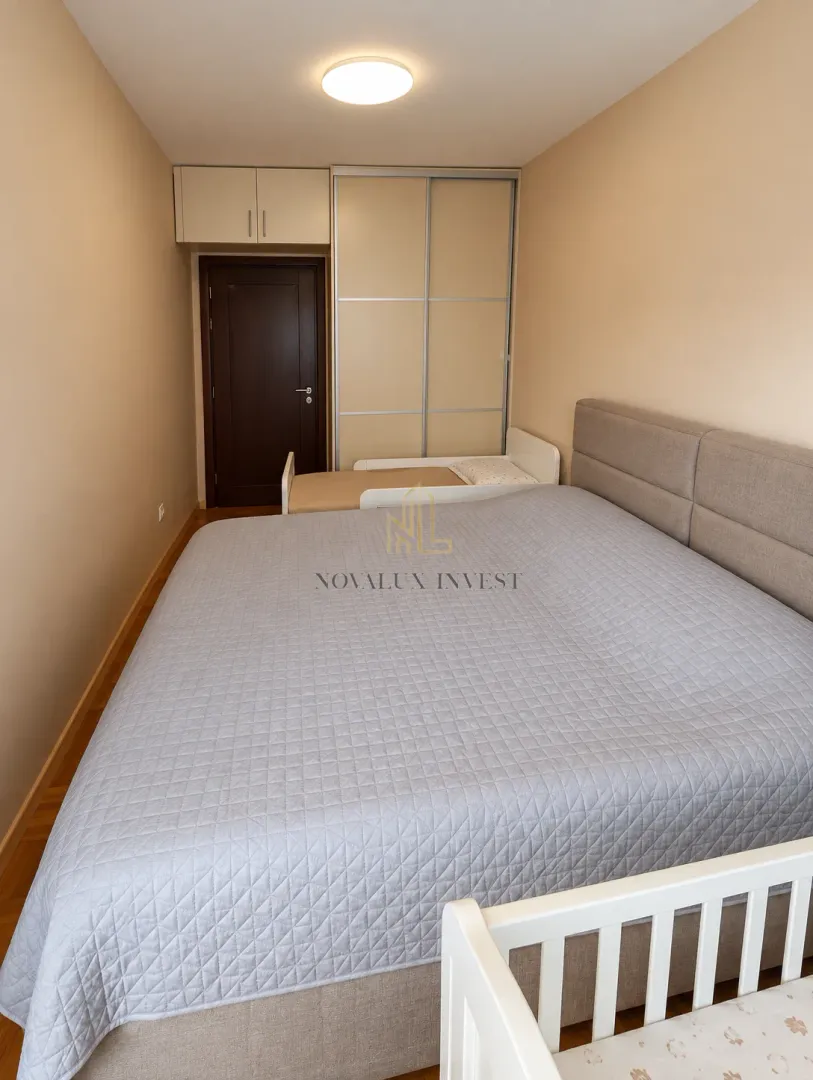 Prodaja, jednosoban stan, 47m², Krivi Most, Podgorica