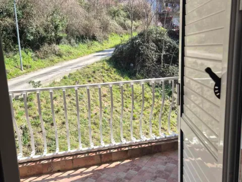 Prodaja, jednosoban stan, 40m², Dobrota, Kotor - image 4