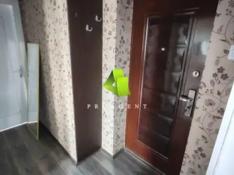 Izdavanje, trosoban stan, 54m², Palilula, Niš - image 11