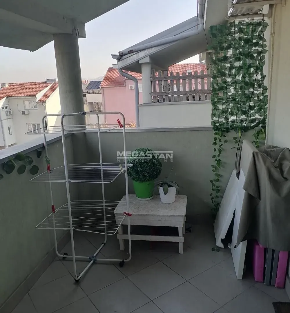 Prodaja, trosoban stan, 80m², Karaburma, Palilula Sve Podlokacije