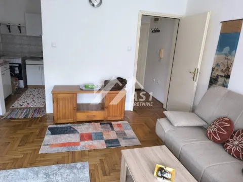 Izdavanje, stan, 28m², Podbara, Novi Sad Sve Podlokacije - image 2
