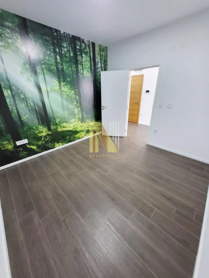Rent, office space, 168m², Telep, Novi Sad Sve Podlokacije