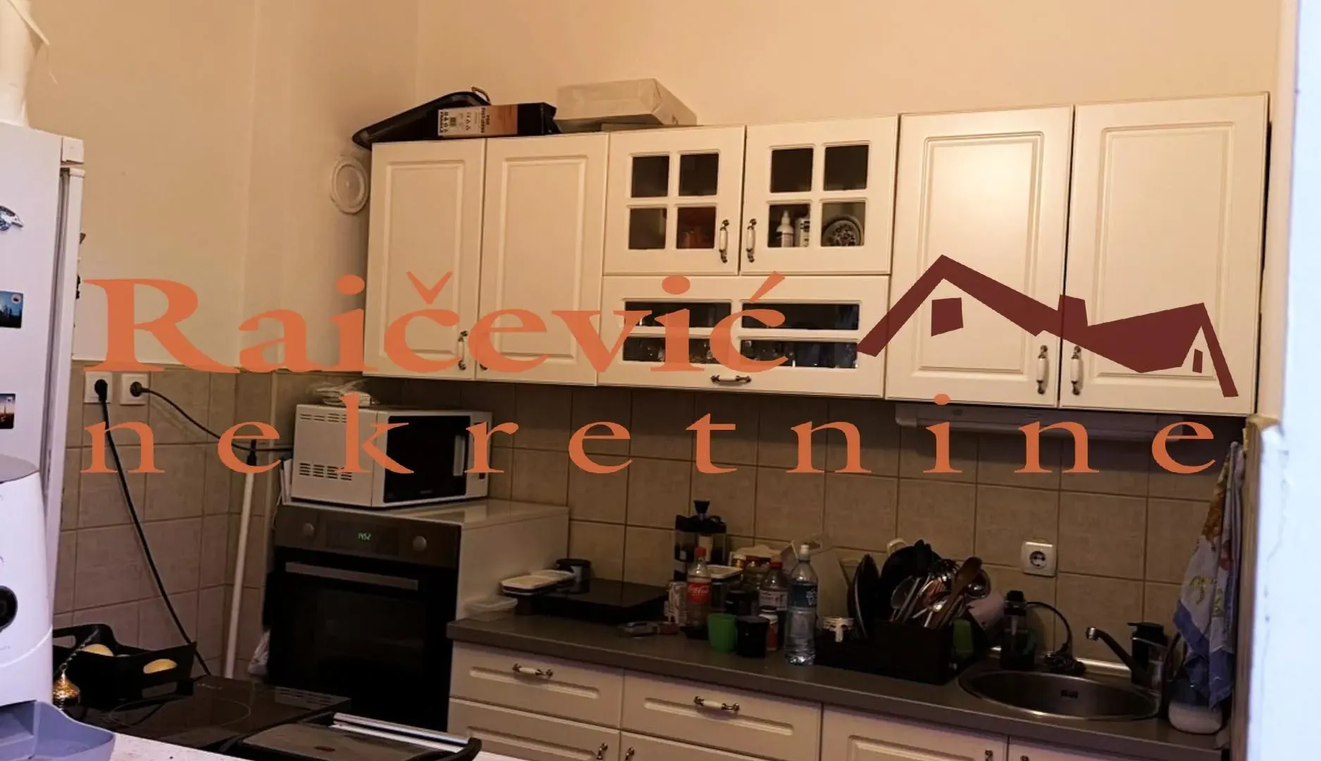 Prodaja, trosoban stan, 66m², Stari Grad, Beograd