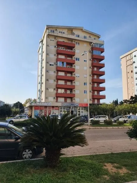 Sale, two bedroom apartment, 85m², Bar, Crna Gora