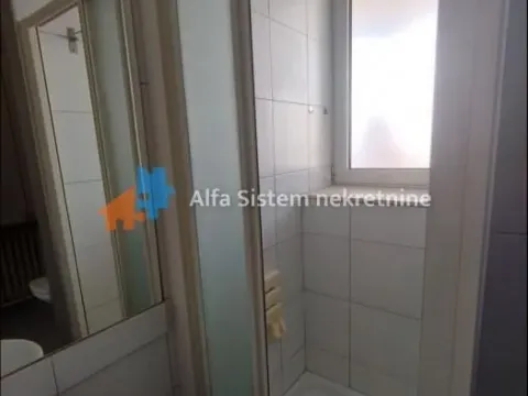 Rent, two bedroom apartment, 60m², Kalenić Pijaca, Vračar Sve Podlokacije - image 15