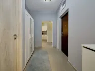 Izdavanje, jednosoban stan, 60m², Bečići, Budva - image 2