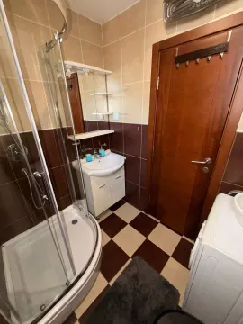 Prodaja, jednosoban stan, 40m², Centar, Budva - image 9