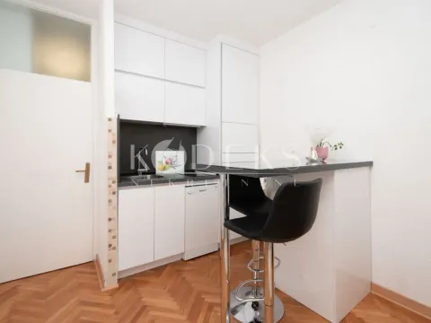 Izdavanje, garsonjera, 20m², Gintaš, Podgorica - image 4