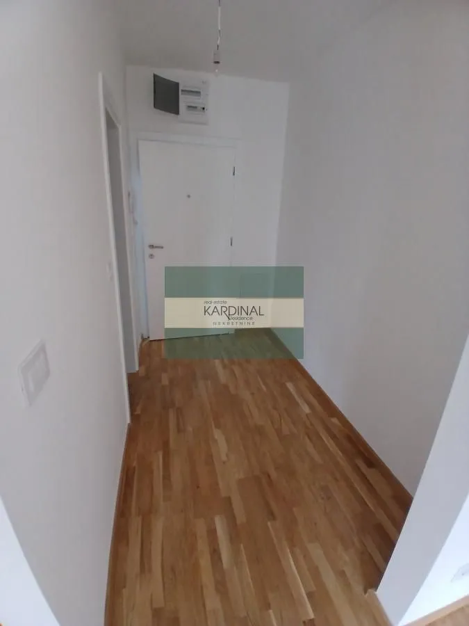 Izdavanje, garsonjera, 31m², Centar, Jagodina