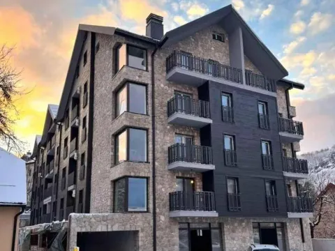 Prodaja, jednosoban stan, 41m², Centar, Kolašin - image 2