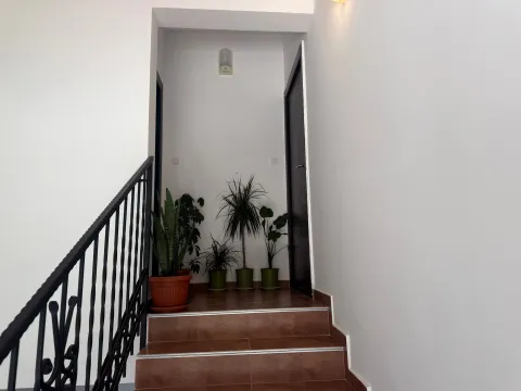 Rent, one bedroom apartment, 66m², Igalo, Herceg Novi - image 8