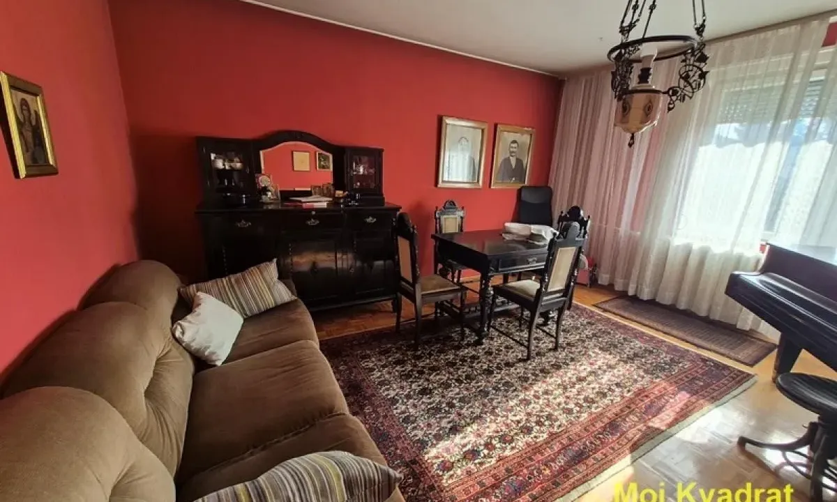 Prodaja, trosoban stan, 79m², Kotež 1, Pančevo