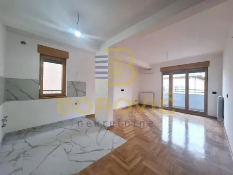 Prodaja, dvosoban stan, 68m², Kluz, Zvezdara Sve Podlokacije - image 10