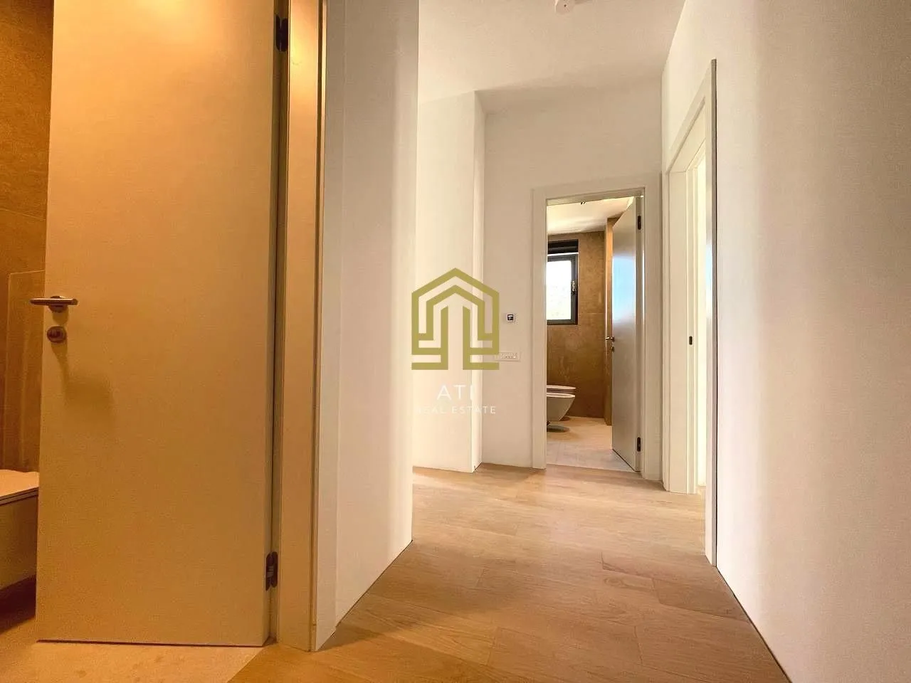 Prodaja, dvosoban stan, 74m², Bečići, Budva