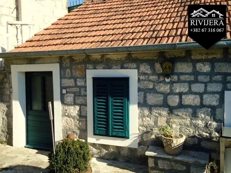 Prodaja, kuća, 260m², Podi, Herceg Novi