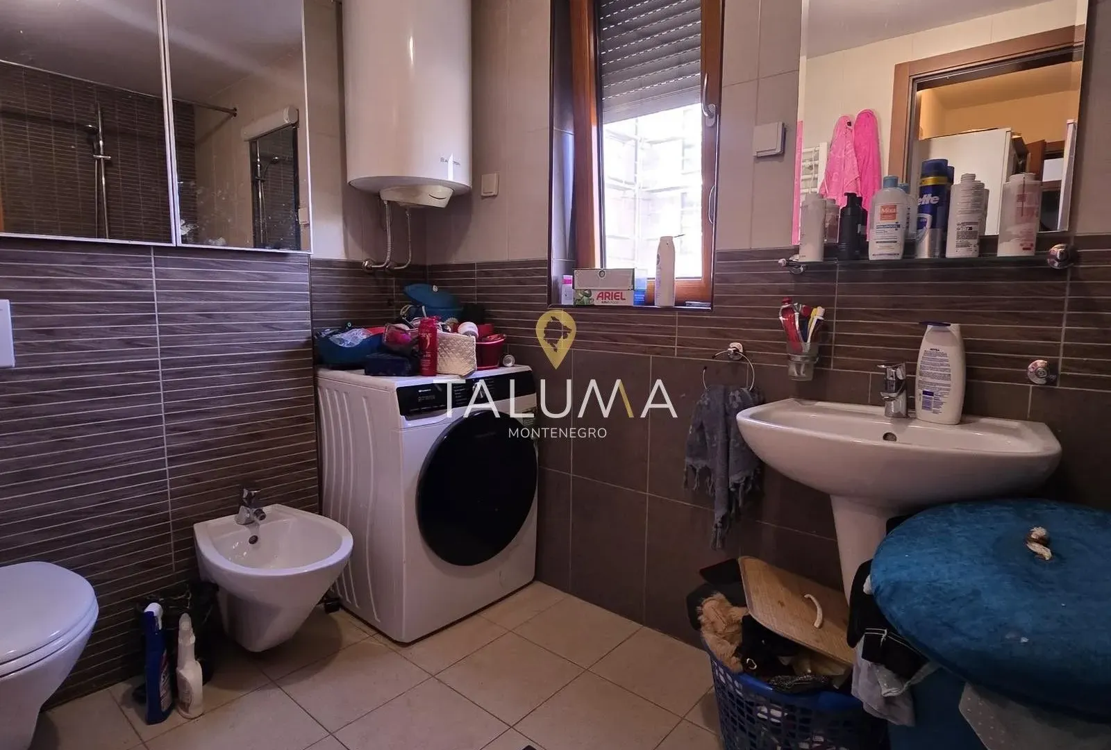 Prodaja, trosoban stan, 120m², Tološi, Podgorica